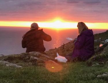 Deluxe Double Room with Side Sea View