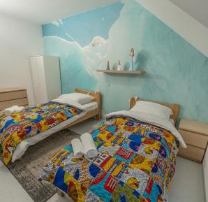 Standard Twin Room