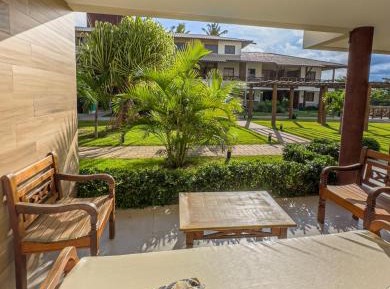 Apartment with Garden View