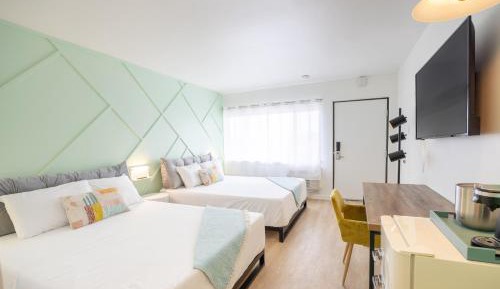 Standard Queen Room with Two Queen Beds