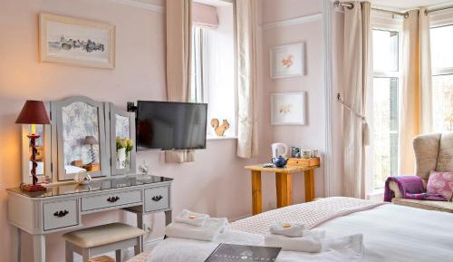 Double or Twin Room with Bathroom