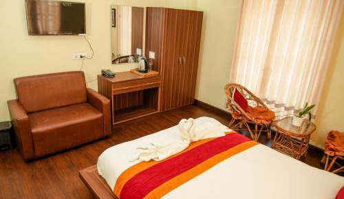 Deluxe Suite