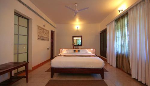 Bastion Room with Garden Varandah with Complimentary sightseeing in Tuk Tuk for two hours.