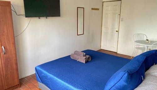 Standard Double Room with Shared Bathroom