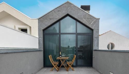 Apartment with Terrace