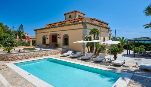 Villa with Private Pool