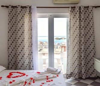Family Room with Sea View