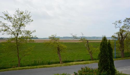 Two-Bedroom Apartment (2-4 Adults)