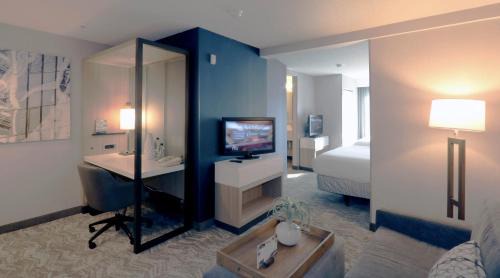 Two Queen Beds with Sofa Bed