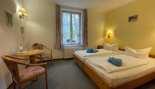 Large Double Room