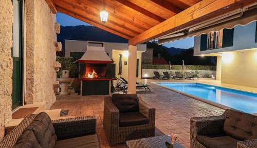 Three-Bedroom Vacation Home 