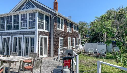 Six-Bedroom House