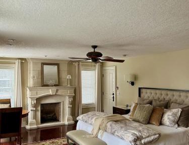 King Suite with Spa Bath