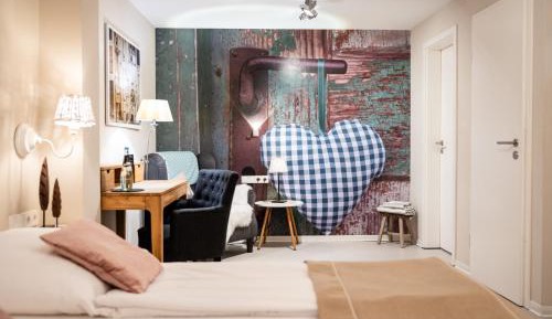 Large Double Room