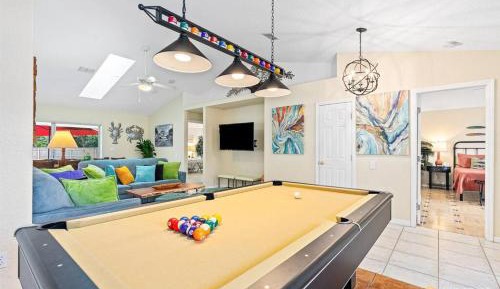 Four-Bedroom Holiday Home