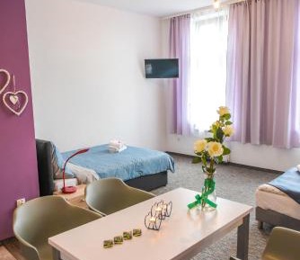 Superior Family Room