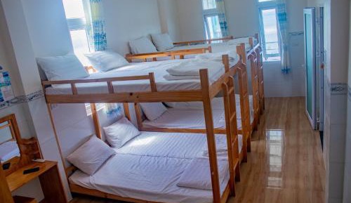 Mixed Dormitory Room