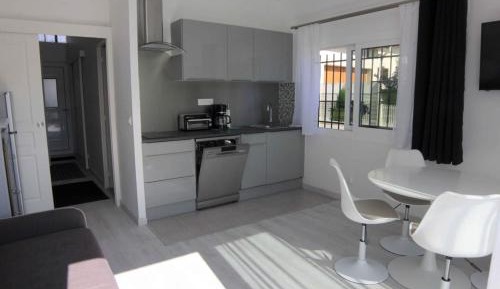 One-Bedroom House