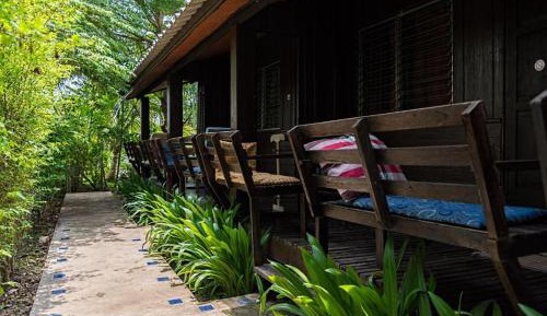 Cottage with Garden View