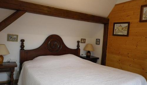 Apartment with Shower