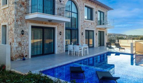 Villa with Private Pool