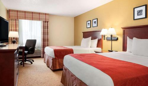 Queen Room with Two Queen Beds