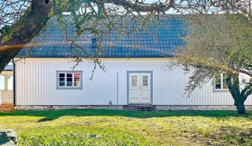 Two-Bedroom Holiday Home