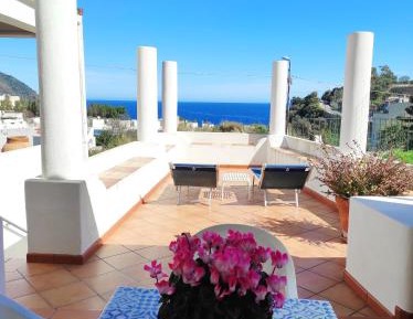 One-Bedroom Apartment with Sea View and Terrace