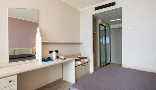 Deluxe Double or Twin Room with Lake View