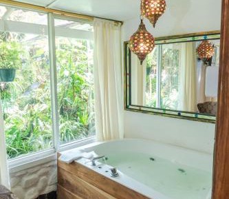 Triple Room with Bath