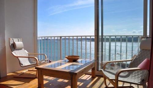 Apartment with Sea View