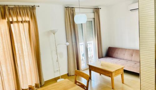 Twin Room with Balcony