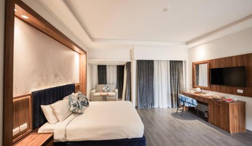 Superior Double or Twin Room with Sea View