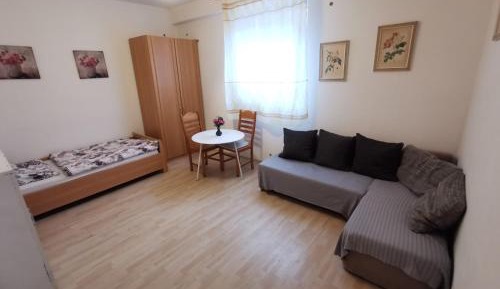 Twin Room with Shared Bathroom
