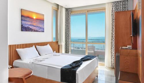 Double Room with Sea View