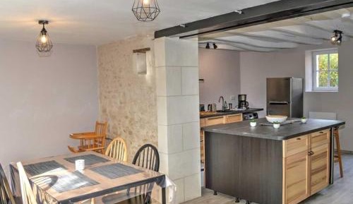 Holiday Home (4 Adults)