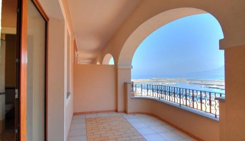 Superior Double or Twin Room with Balcony and Sea View