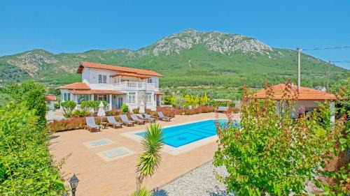 Three-Bedroom Villa