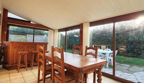 Holiday Home (6 Adults)