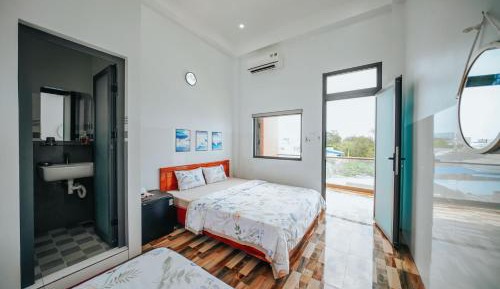 Quadruple Room with Balcony