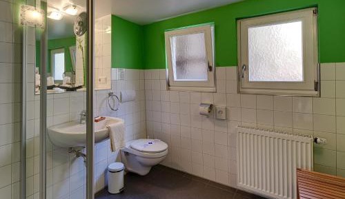 Single Room with Private Bathroom