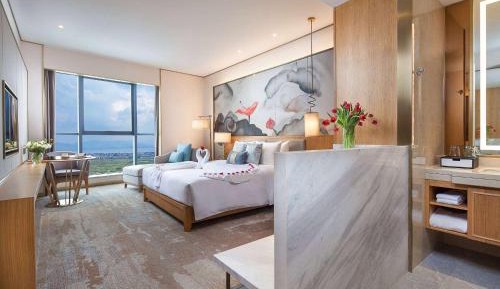 Deluxe King Room