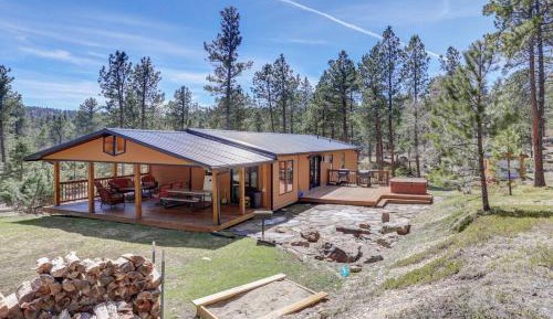 Six-Bedroom Holiday Home
