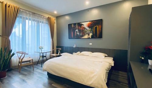 King Room with Balcony