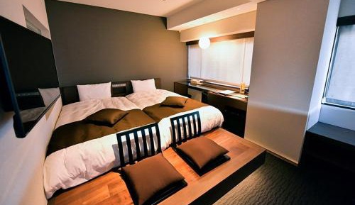 Corner Twin Room-5-8th Floor - Non-Smoking
