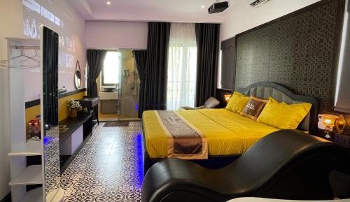 King Room with Spa Bath