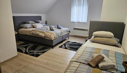 Comfort Triple Room with Shower