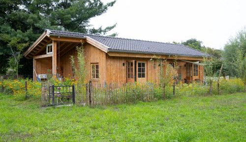 Apartment with Garden View