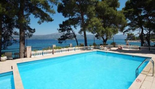 Superior Two-Bedroom Apartment with Sea View