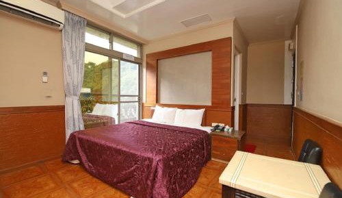 Double Room with Mountain View